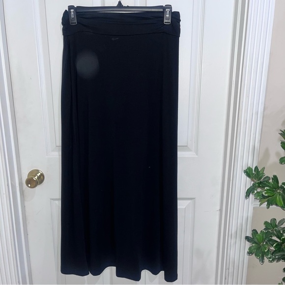 Zenana Outfitters Black Maxi A-Line Skirt - Picture 1 of 3